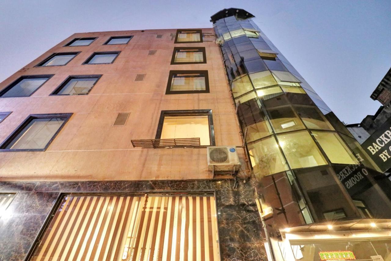 Oyo 23368 Boutique Hotel Paragon นิวเดลี ภายนอก รูปภาพ