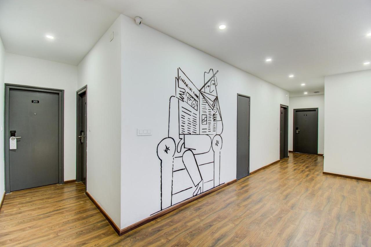 Oyo 23368 Boutique Hotel Paragon นิวเดลี ภายนอก รูปภาพ