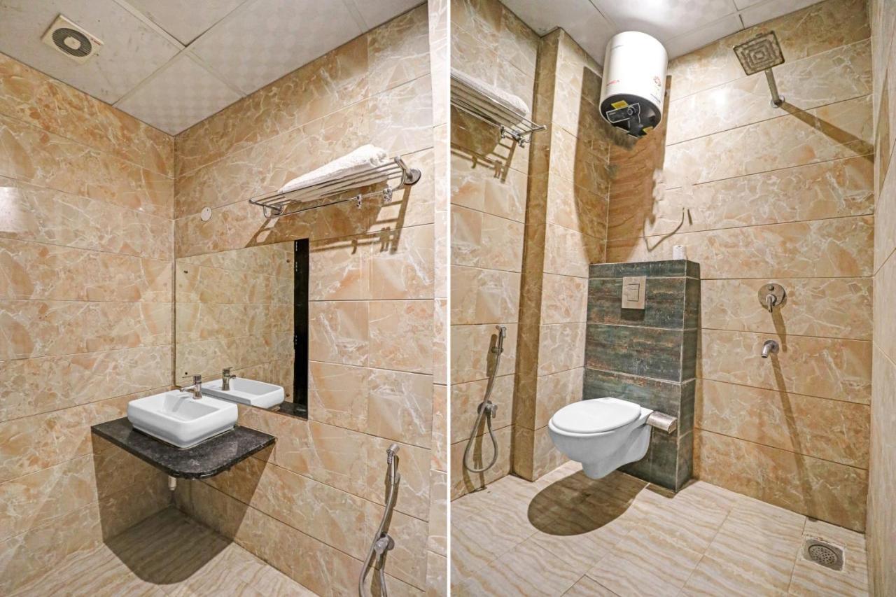 Oyo 23368 Boutique Hotel Paragon นิวเดลี ภายนอก รูปภาพ